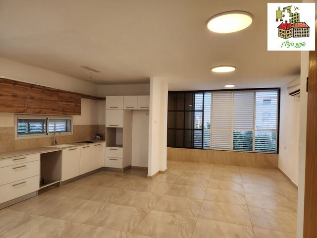 דירה, ביאליק, מרכז מזרחי, נס ציונה