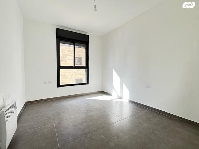 דירה, יצחק ארנסט נבנצל, מורדות ארנונה, ירושלים