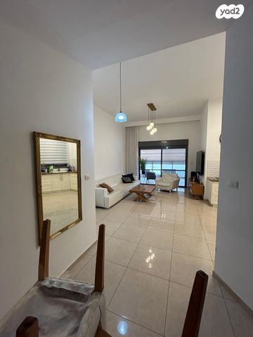 גדעון האוזנר 