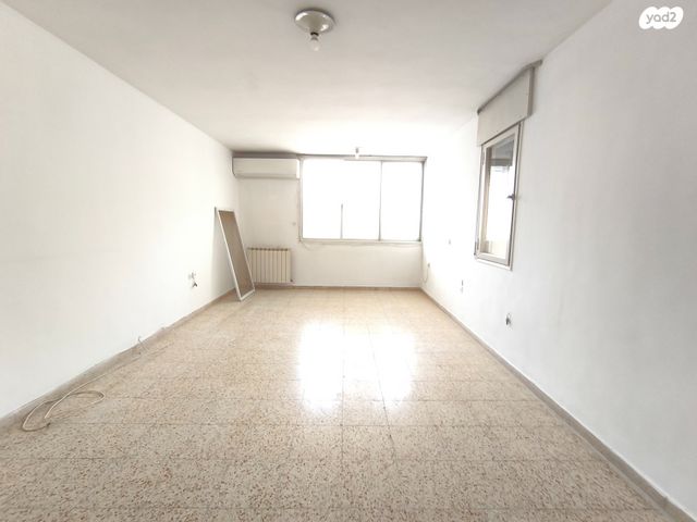 שדרות עין צורים 