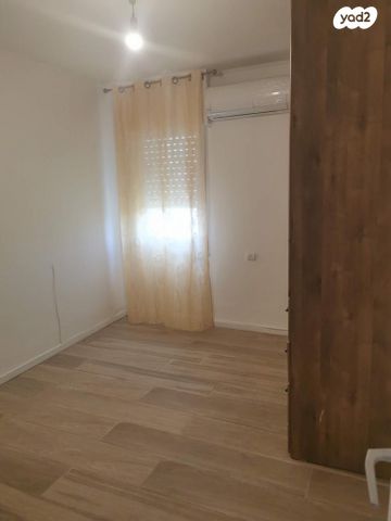 דירה, מעלות תרשיחא