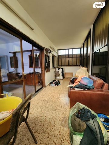 דירה, שדרות ישראל גורי, קרית שלום, תל אביב יפו