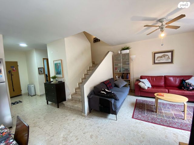 בית פרטי/ קוטג', גבעת שרת, בית שמש