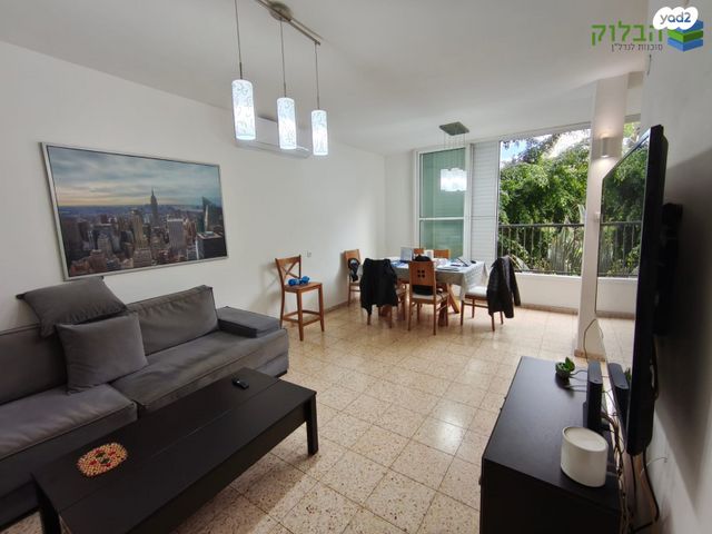 דירה, נורדאו, רמב"ם, ראשון לציון