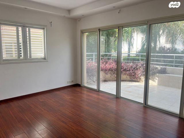 בית פרטי/ קוטג', חטיבת גולני, שיכון אשר, רעננה