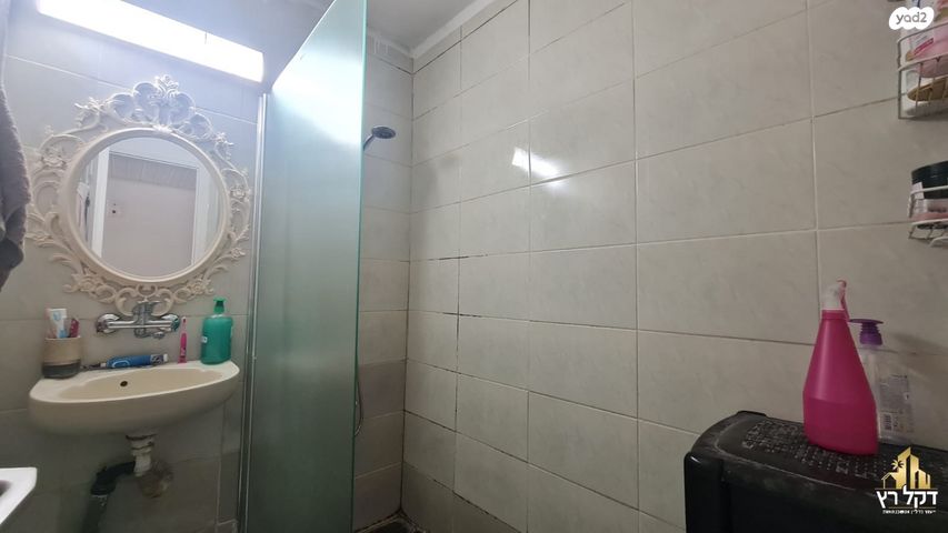 דירה, ירושלים, עכו