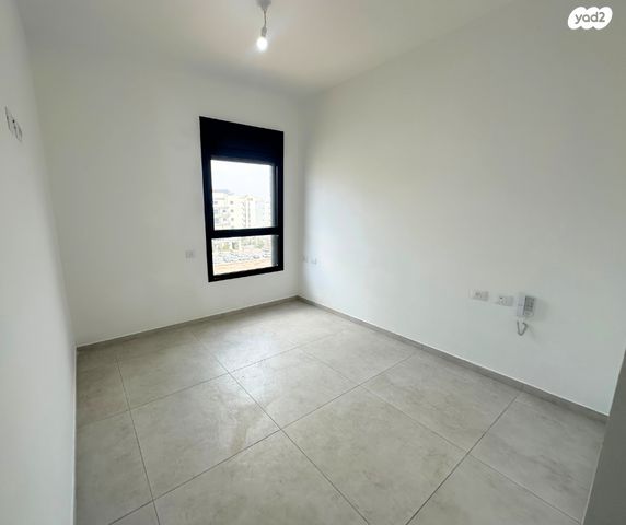 דירה, רעננה