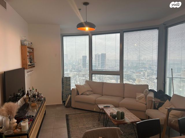 גני שרונה, קרית הממשלה