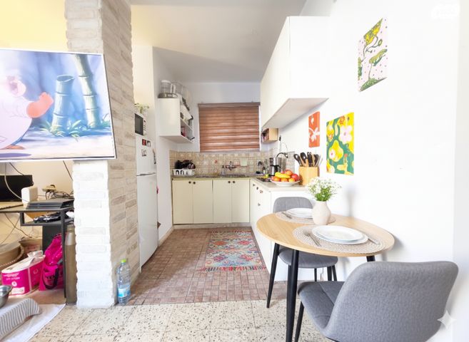 יחידת דיור, הרב זינגר, רמב"ם, ראשון לציון