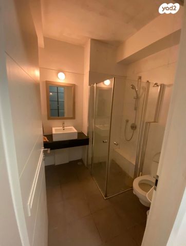 דירה, שדרות אבא חושי, סביוני הכרמל, חיפה