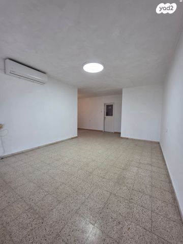 דירה, הגליל 14, ביאליק דרום, קרית ביאליק