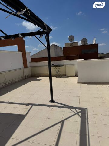 גג/ פנטהאוז, כרמיאל