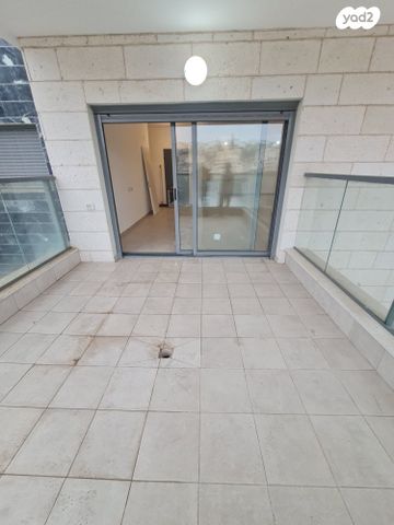 דירת גן, רמת נבון . הר כרמי, כרמיאל