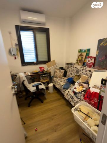 דירה, ביל"ו, מרכז, קרית עבודה, חולון