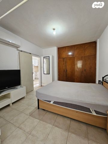 דירה, קרית ביאליק