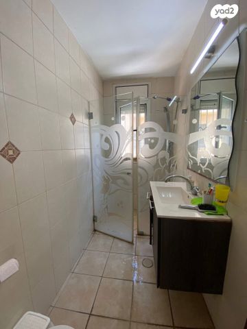 בית פרטי/ קוטג', גבעת שמשון, גן יבנה