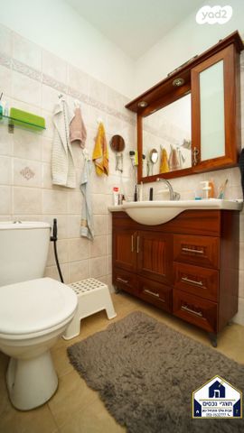 דירה, מנדל מתתיהו 7, רמת גן