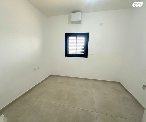 דירה, רעננה