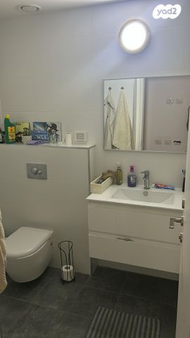 דירה, גני שרונה, קרית הממשלה, תל אביב יפו