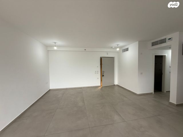 דירה, יערות הכרמל, נופי בן שמן, לוד