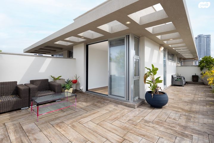 גג/ פנטהאוז, תל אביב יפו