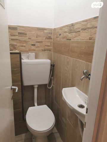 דירה, מעלות תרשיחא