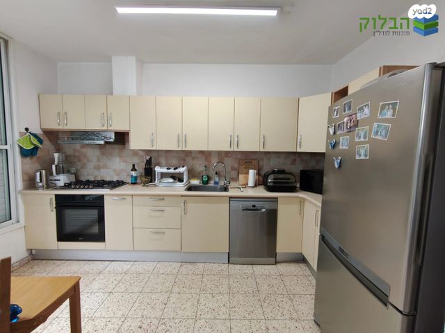 דירה, נורדאו, רמב"ם, ראשון לציון