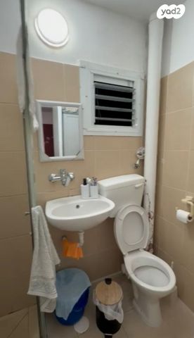 דירה, שדרות דוד בן גוריון, המ"ג, קרית מלאכי