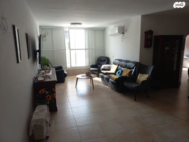 דירה, אור יהודה