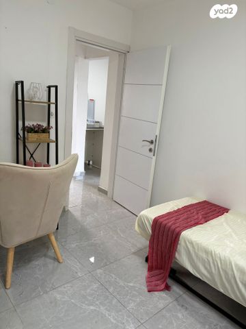 יצחק בן צבי 12