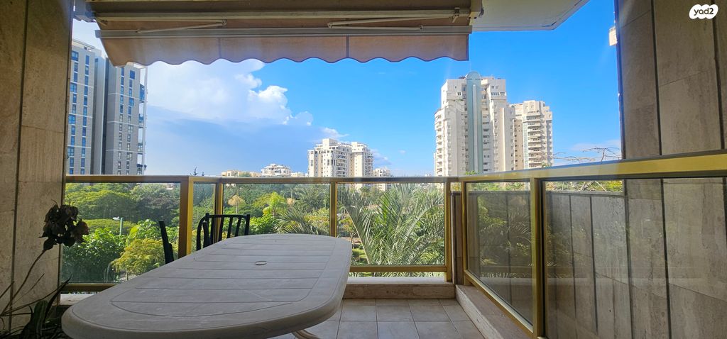 דירה, צמרות 12, צמרות, הרצליה