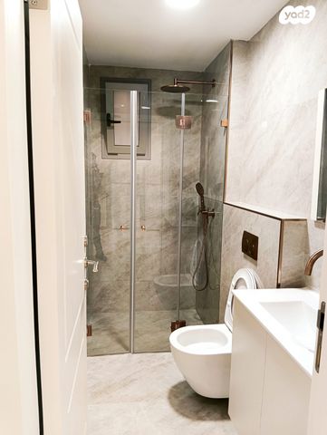 דירה, הרב אליעזר ברגמן, ירושלים