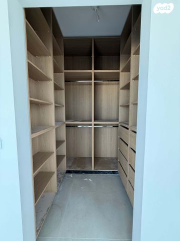 דירה, בן יהודה 47, הרצליה הצעירה, הרצליה