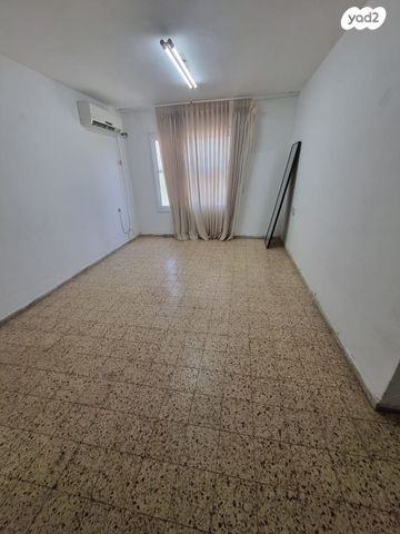 דירה, החרצית, רובע ח', אשדוד