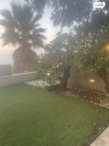 בית פרטי/ קוטג', אלברט שווייצר, רמת אשכול, חיפה