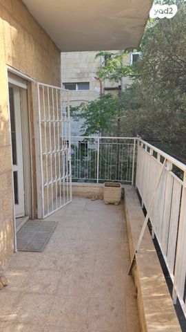 דירה, תל חי 4, קטמון הישנה, ירושלים