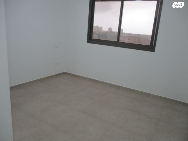 דירה, שדרות אבני החושן 27, כרמי גת, קרית גת