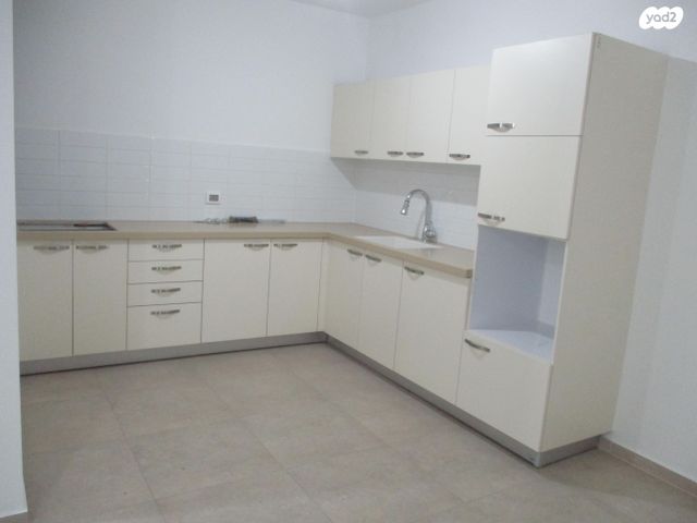 שדרות אבני החושן 27