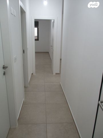 דירה, שדרות אבני החושן 27, כרמי גת, קרית גת