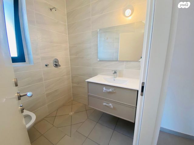 דירה, יונה וולך 7, גרין פארק החדשה, הוד השרון