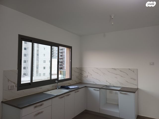 דירה, תלמי מנשה, באר יעקב