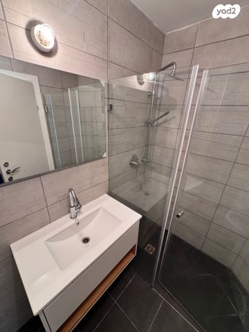 דירה, אריאל שרון, סיטי, גבעתיים