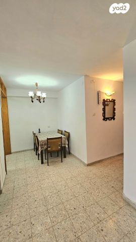 דירה, גיורא יוספטל 39, גיורא, טירת כרמל