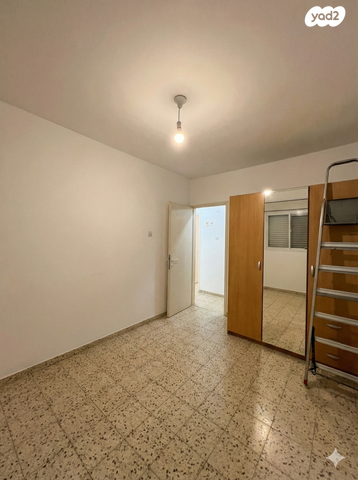 דירה, שיכון המסילה, פרדס חנה כרכור