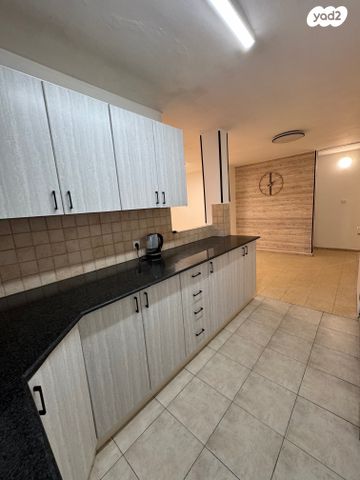 דירה, מוריה, שכונה א', באר שבע