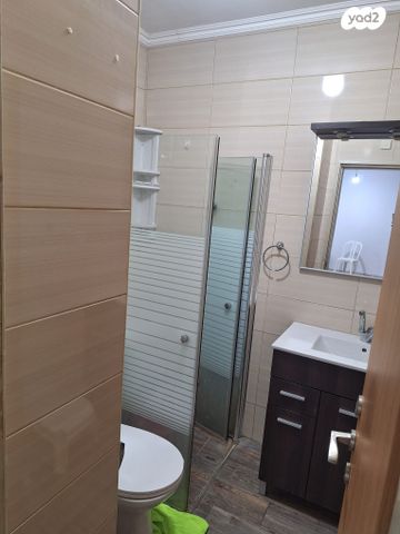 דירה, מורד הגיא 100, כרמיאל