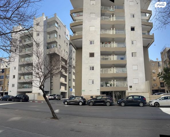 דירה, הנביאים, הנביאים, בת ים