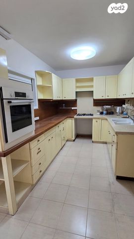 דירה, הנשיאים, פתח תקווה