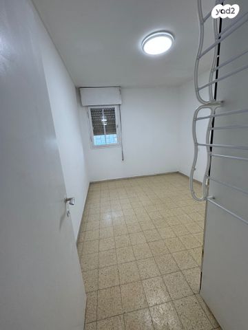 דירה, מוריה, שכונה א', באר שבע