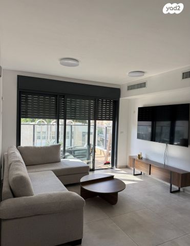 דירה, שלמה המלך 42, צפון מערב מרכז העיר, נתניה